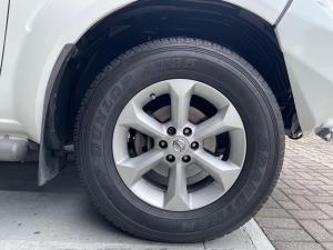 Nissan Navara 2.5dCi double cab LE auto - Image 8