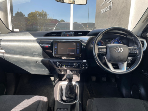 Toyota Hilux 2.8GD-6 double cab 4x4 Raider - Image 12