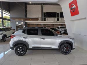 Nissan Magnite 1.0 Turbo Acenta Kuro auto - Image 8