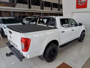 Nissan Navara 2.5DDTi double cab SE manual - Image 8