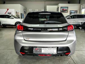 Peugeot 208 1.2T Allure manual - Image 4