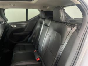 Volvo XC40 T3 Momentum auto - Image 6