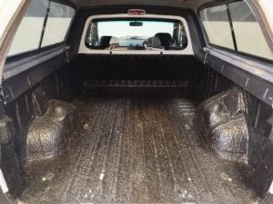 Nissan NP200 1.6i safety pack (aircon) - Image 9