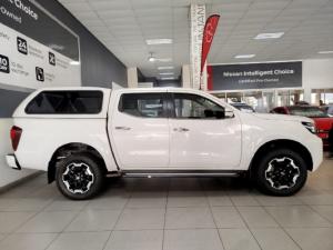 Nissan Navara 2.5DDTi double cab LE Plus 4x4 - Image 2