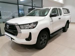 Toyota Hilux 2.4GD-6 Xtra cab Raider manual - Image 1