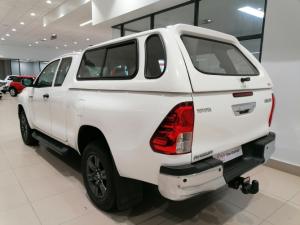Toyota Hilux 2.4GD-6 Xtra cab Raider manual - Image 3