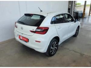 Toyota Starlet 1.5 XS auto - Image 4