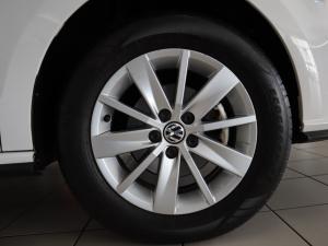 Volkswagen Polo sedan 1.4 Comfortline - Image 28