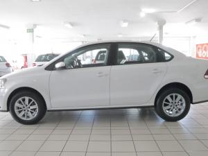 Volkswagen Polo sedan 1.4 Comfortline - Image 8