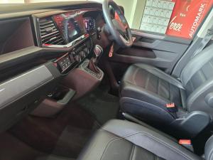 Volkswagen Caravelle 2.0BiTDI Highline 4Motion - Image 14