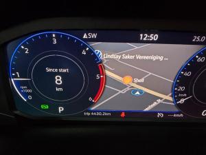 Volkswagen Caravelle 2.0BiTDI Highline 4Motion - Image 15