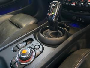 MINI Clubman Cooper S Clubman - Image 18