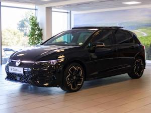 Volkswagen Golf R - Image 4