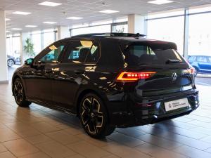 Volkswagen Golf R - Image 7