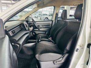 Toyota Rumion 1.5 S - Image 5