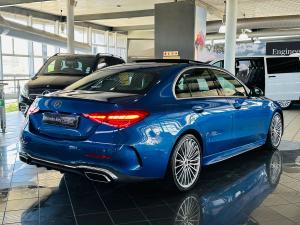 Mercedes-Benz C-Class C200 Avantgarde - Image 2