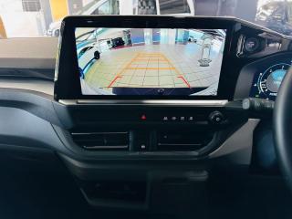 Volkswagen Transporter 2.0TDI crew bus LWB 8-seater auto