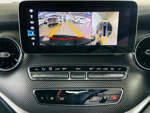 Mercedes-Benz V-Class V300d Exclusive - Image 10