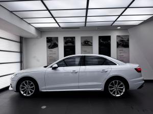 Audi A4 35TDI Advanced - Image 4
