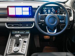 GWM P300 2.4T double cab LT 4x4 - Image 13