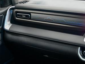 GWM P300 2.4T double cab LT 4x4 - Image 16