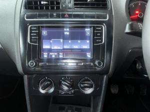 Volkswagen Polo Vivo hatch 1.4 Comfortline - Image 15