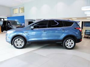 Ford Kuga 1.5T Ambiente auto - Image 4
