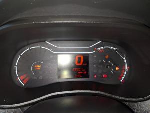 Renault Kwid 1.0 Evolution - Image 16