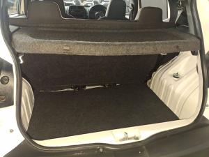 Renault Kwid 1.0 Evolution - Image 9