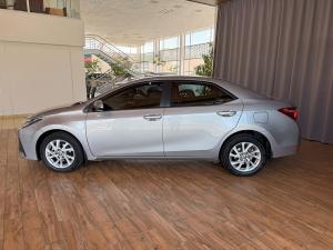 Toyota Corolla Quest 1.8 Prestige - Image 4