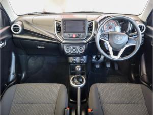Toyota Vitz 1.0 XR manual - Image 6