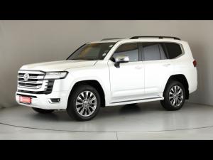 Toyota Land Cruiser 300 3.3D ZX - Image 23