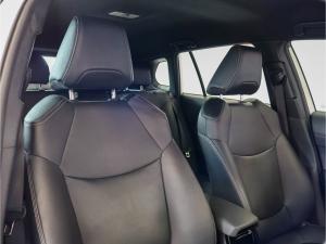 Toyota Corolla Cross 1.8 Hybrid XS - Image 11