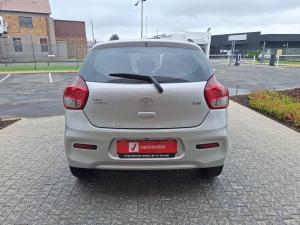 Toyota Vitz 1.0 XR auto - Image 5