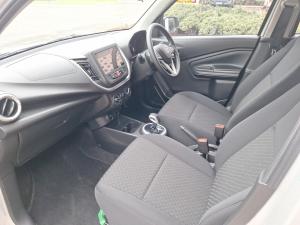 Toyota Vitz 1.0 XR auto - Image 7