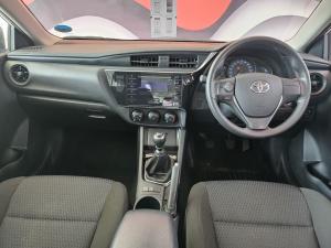 Toyota Corolla Quest 1.8 Plus manual - Image 6