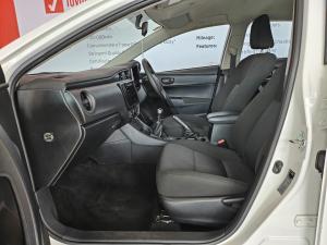 Toyota Corolla Quest 1.8 Plus manual - Image 7