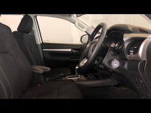 Toyota Hilux 2.8GD-6 double cab Raider auto - Image 10
