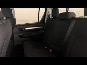 Toyota Hilux 2.8GD-6 double cab Raider auto - Image 11