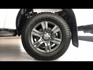 Toyota Hilux 2.8GD-6 double cab Raider auto - Image 19