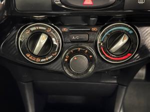 Toyota Etios Cross 1.5 Xs - Image 12