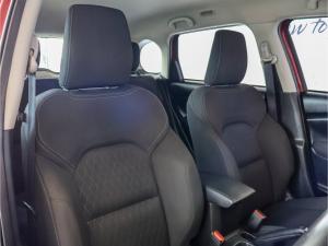 Toyota Urban Cruiser 1.5 XR manual - Image 11