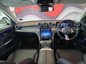 Mercedes-Benz C-Class C200 Avantgarde - Image 6