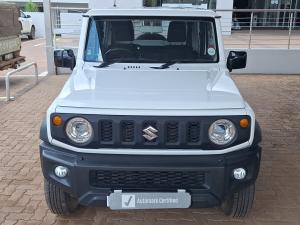 Suzuki Jimny 1.5 GLX AllGrip 3-door manual - Image 4