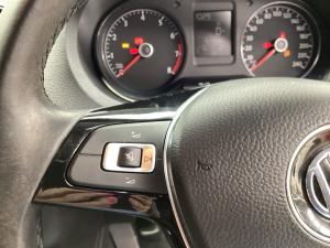 Volkswagen Polo sedan 1.6 Comfortline - Image 9
