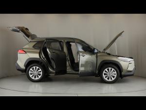 Toyota Corolla Cross 1.8 HEV XS - Image 15