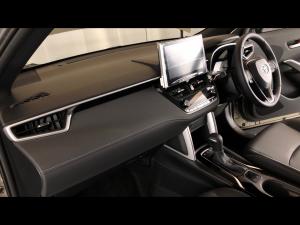 Toyota Corolla Cross 1.8 HEV XS - Image 17
