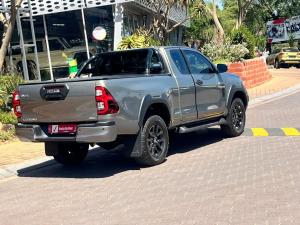 Toyota Hilux 2.8GD-6 Xtra cab 4x4 Legend auto - Image 2