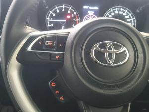 Toyota Starlet 1.5 XR manual - Image 9