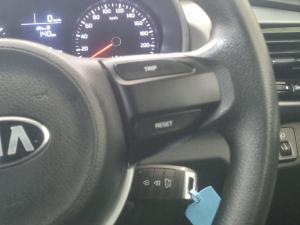 Kia Rio hatch 1.2 LS - Image 10